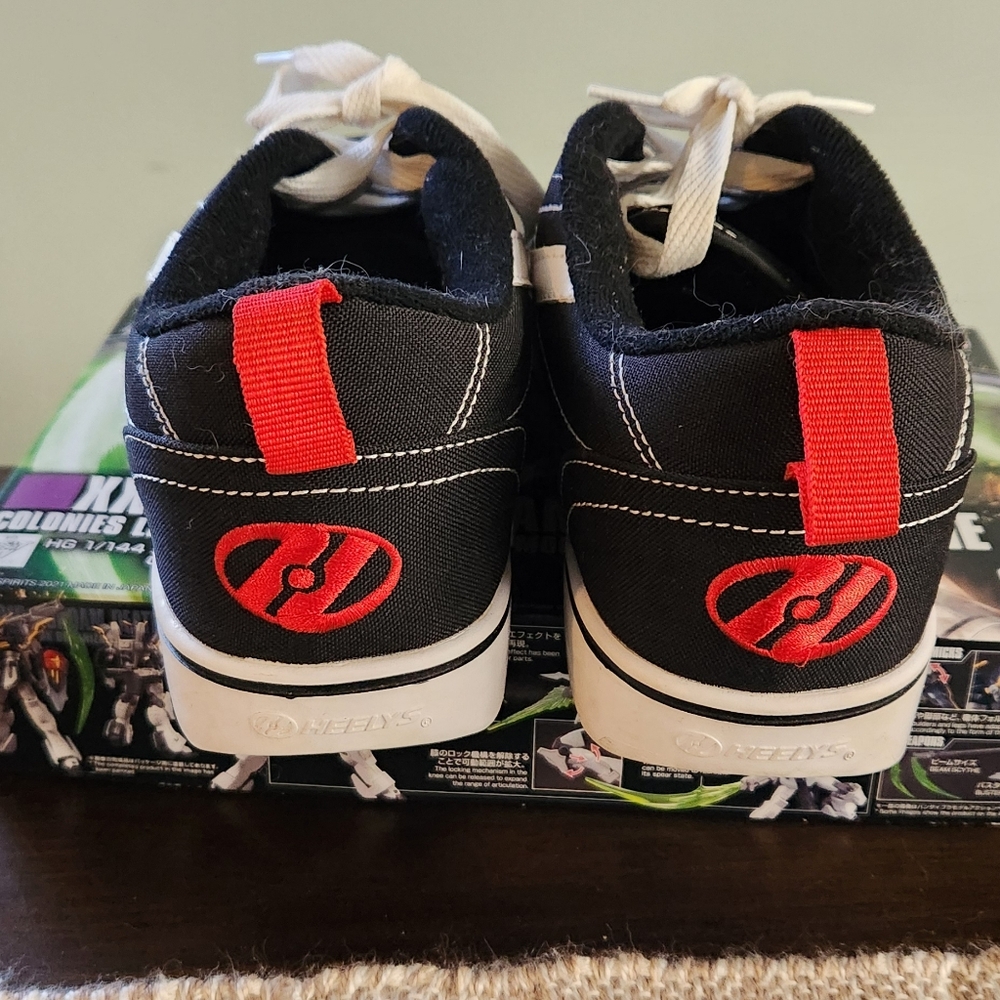 Heelys - Picture 5 of 9
